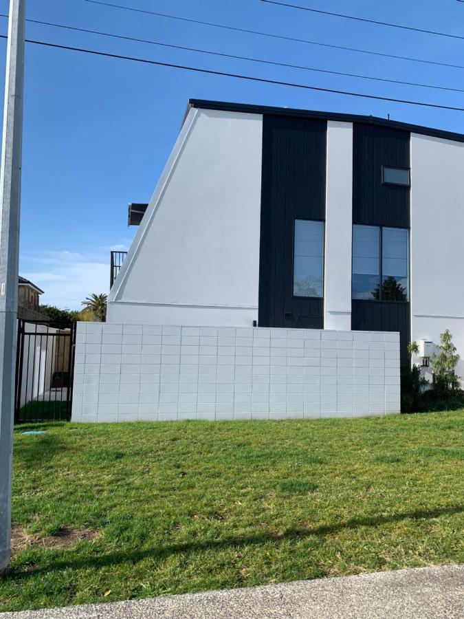 Enjoy Downtown Mount Maunganui Hotell Exteriör bild